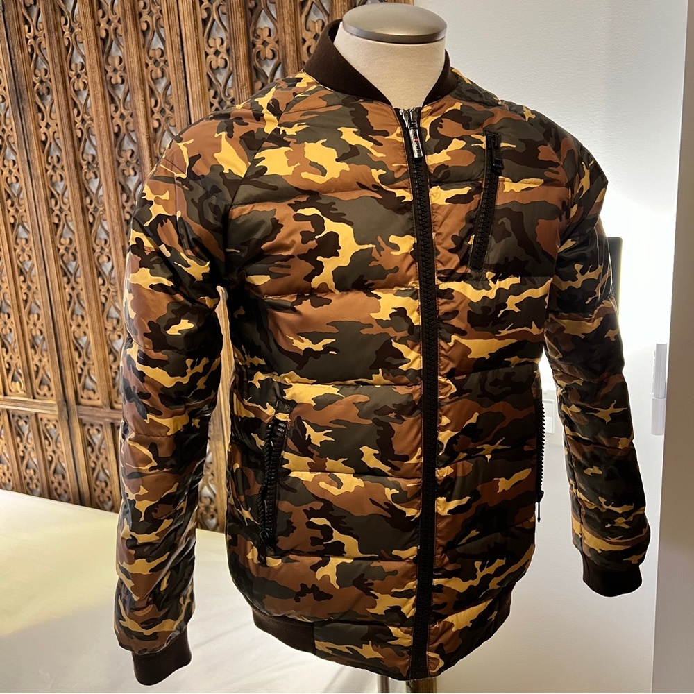 Club Des Sports real goose down jacket
